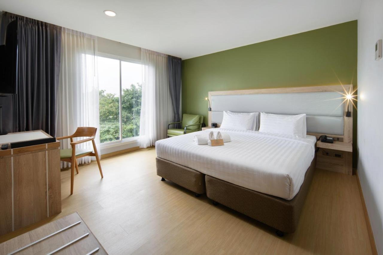 Prime Square Hotel Chiang Mai Zewnętrze zdjęcie