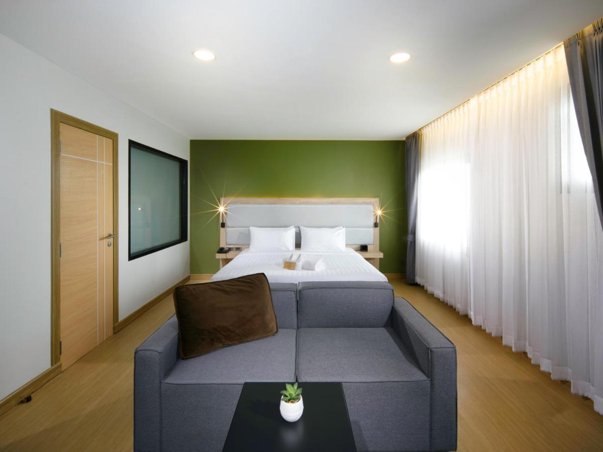 Prime Square Hotel Chiang Mai Zewnętrze zdjęcie